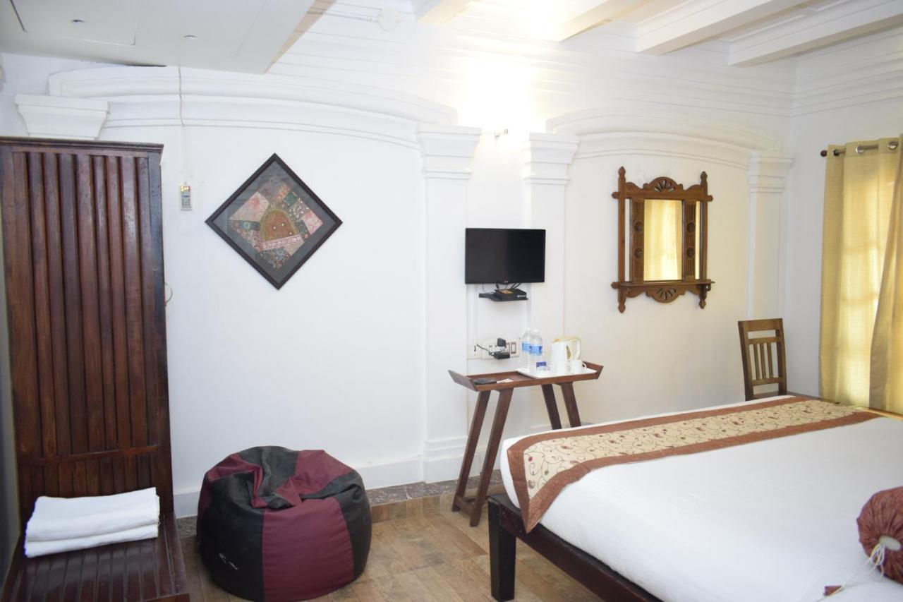 Le Chateau Pondicherry Esterno foto
