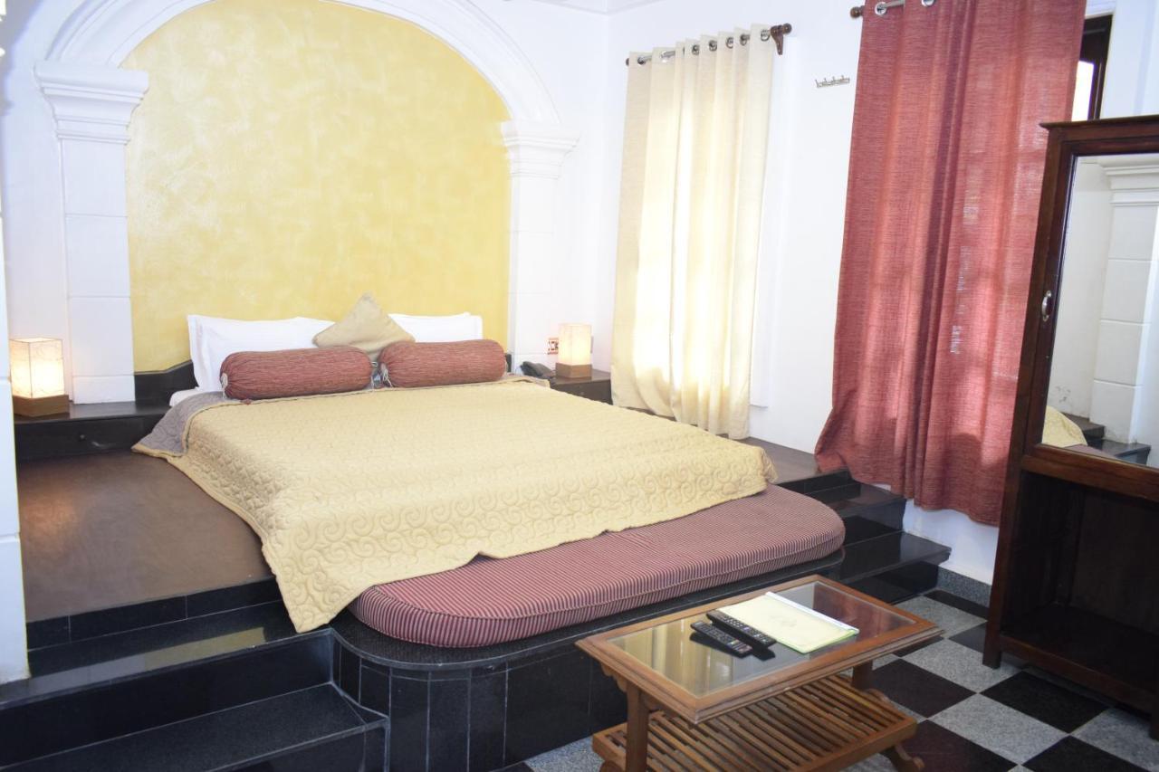 Le Chateau Pondicherry Esterno foto