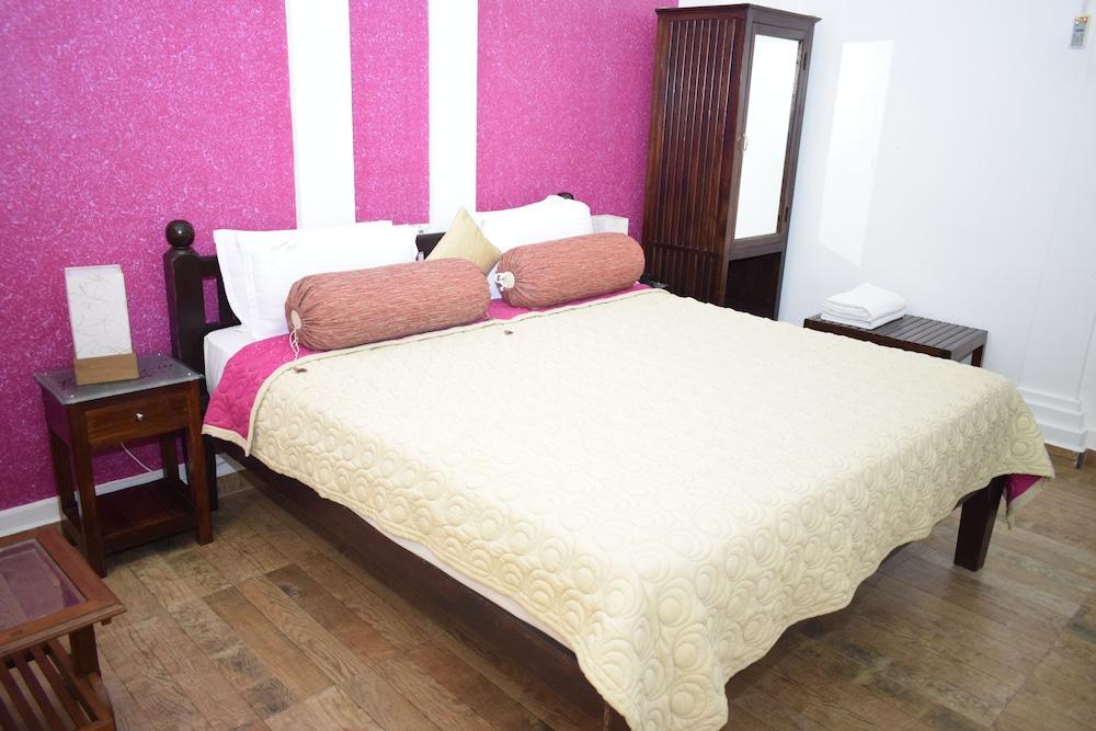 Le Chateau Pondicherry Esterno foto