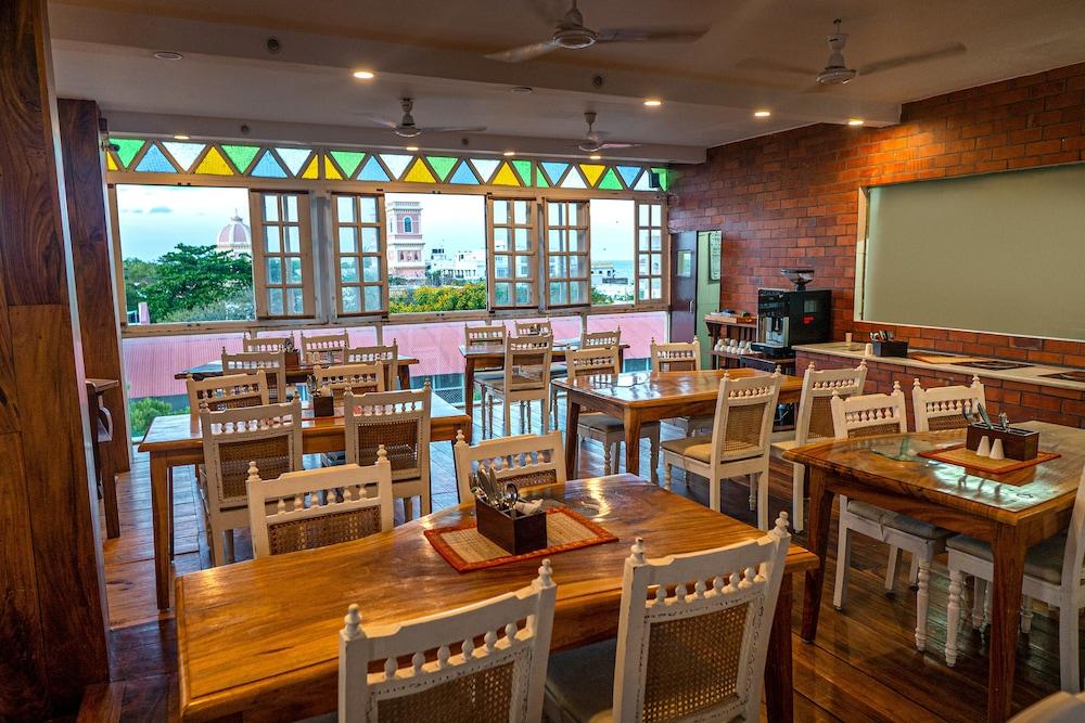 Le Chateau Pondicherry Esterno foto