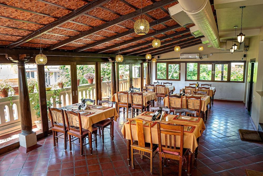 Le Chateau Pondicherry Esterno foto