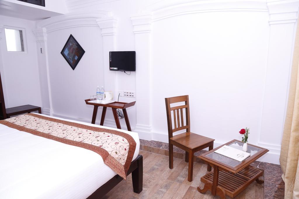 Le Chateau Pondicherry Esterno foto